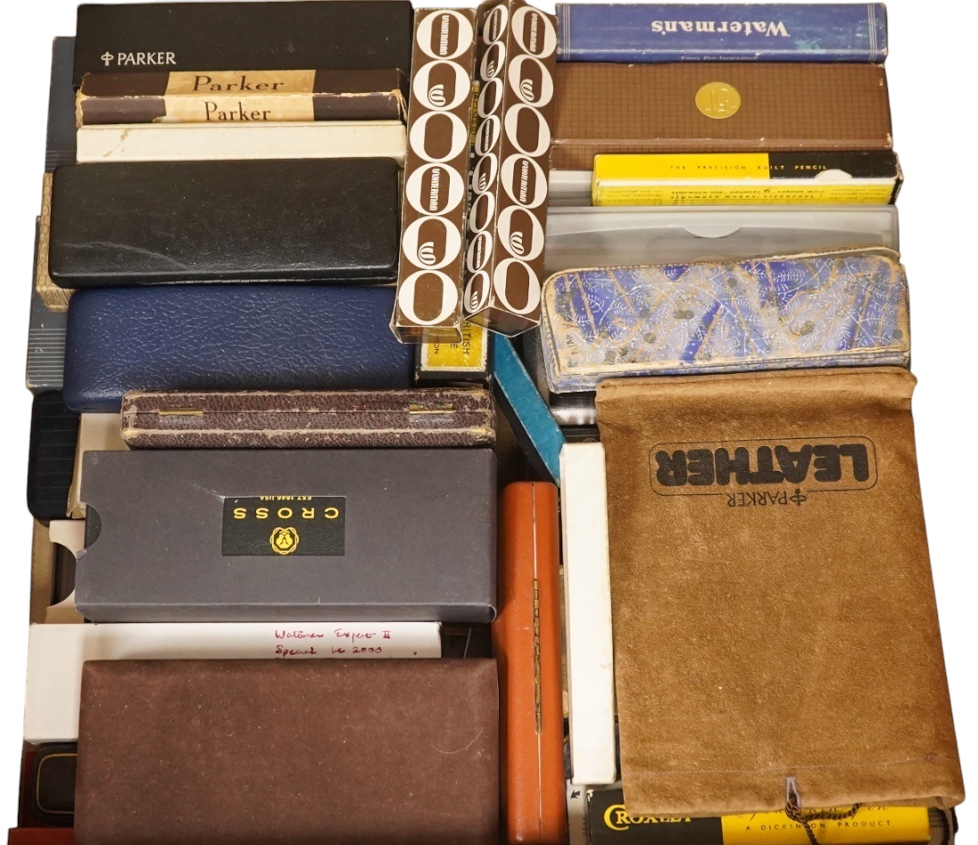 A large quantity of fountain pen boxes to include Parker, etc.